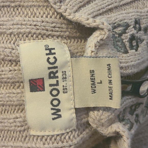 Woolrich Vest - Picture 2 of 4